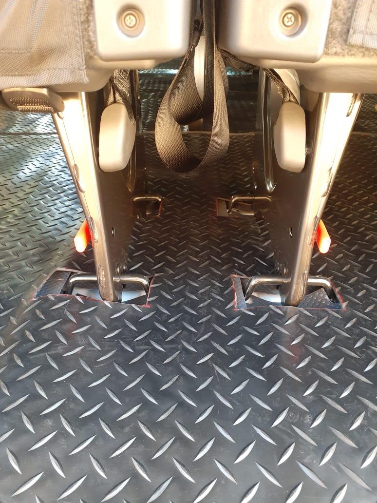 Rubber Flooring Mats For Toyota Hiace Sesfikile 16 Seater 2.5 D4D made by KINDO Covers