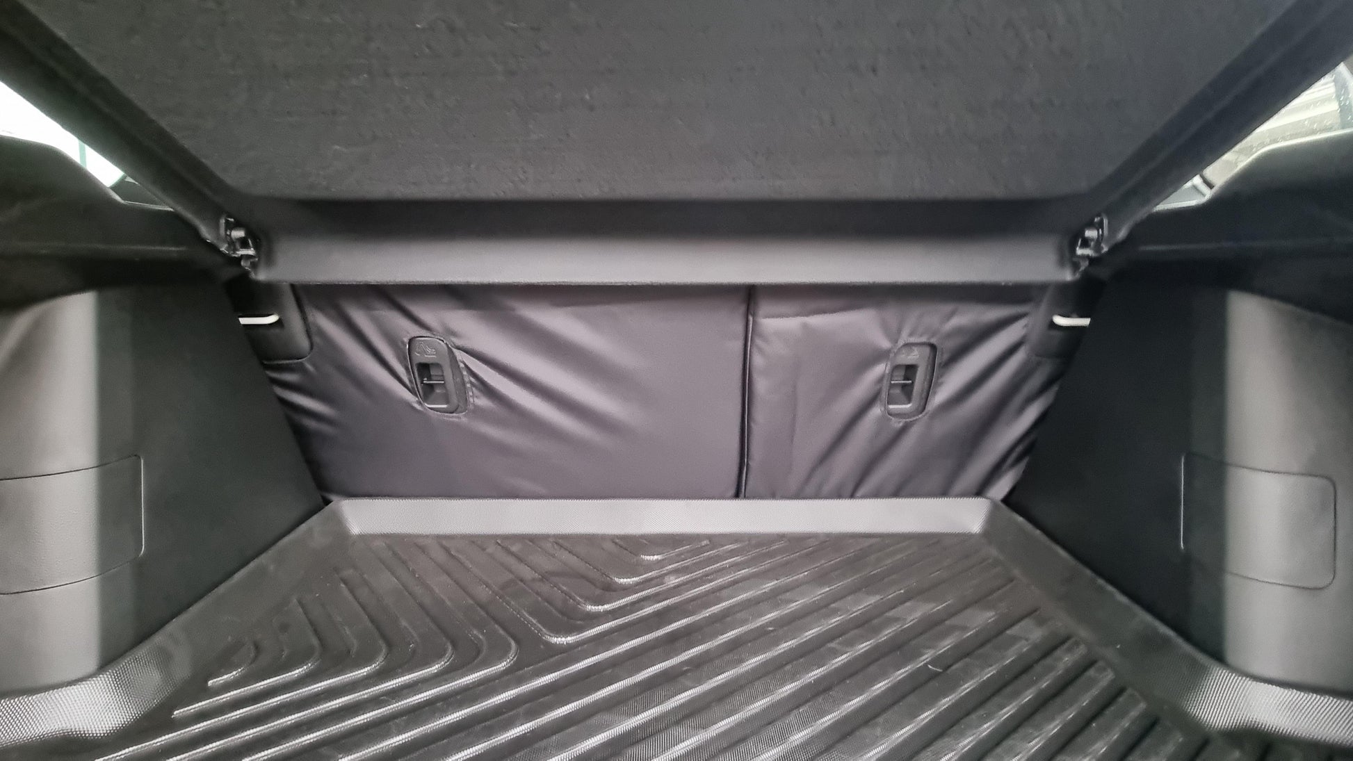 Suzuki Vitara Brezza Seat Covers made by KINDO Covers
